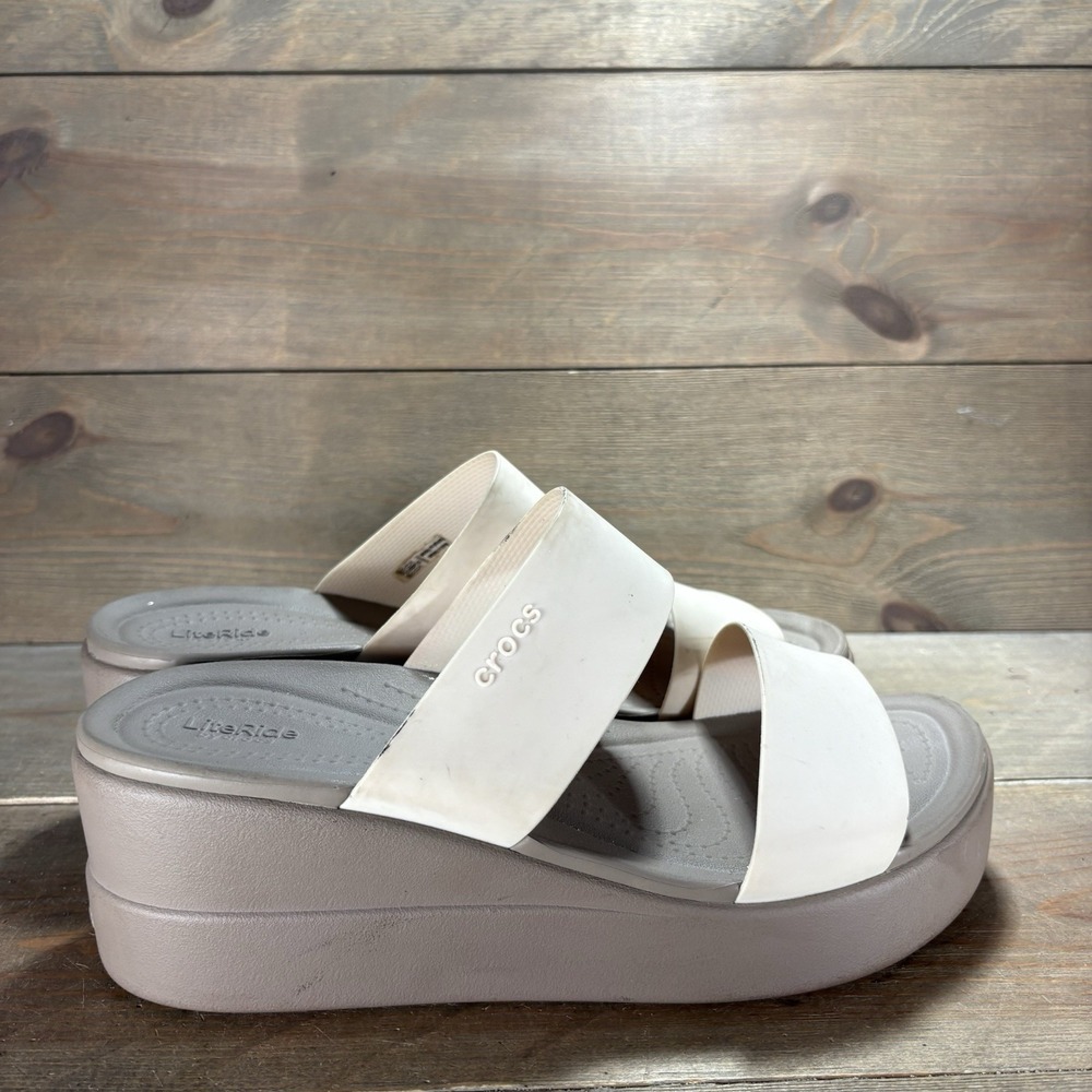crocs brooklyn wedge womens size 9 shoes beige chunky wedge sandals - Picture 2 of 10